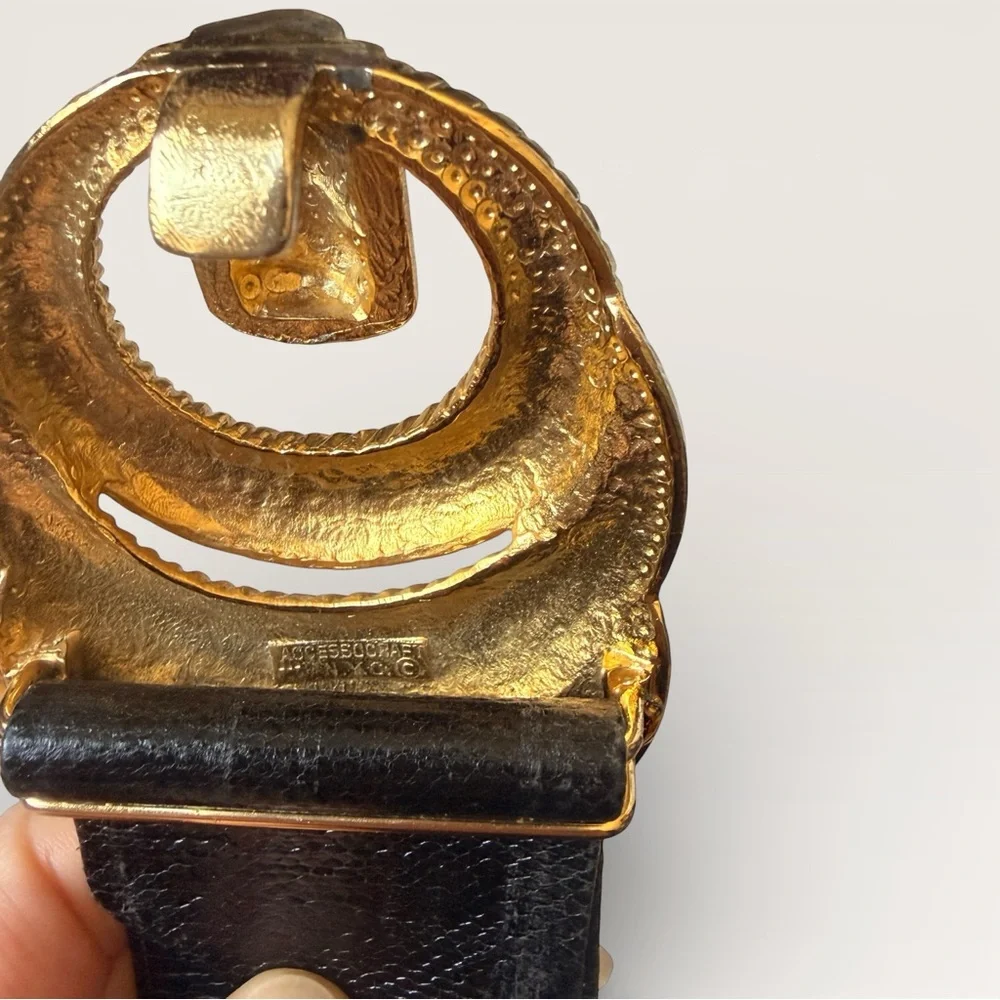 Vintage 90s Accessocraft Gold Belt Buckle w/ Black Snakeskin Leather Belt 29” - Picture 7 of 12